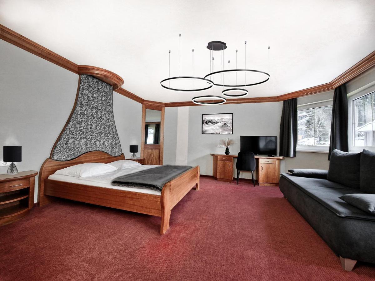 Hotel Laerchenhof Kaunertal Eksteriør bilde
