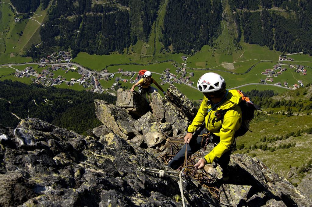 Hotel Laerchenhof Kaunertal Eksteriør bilde